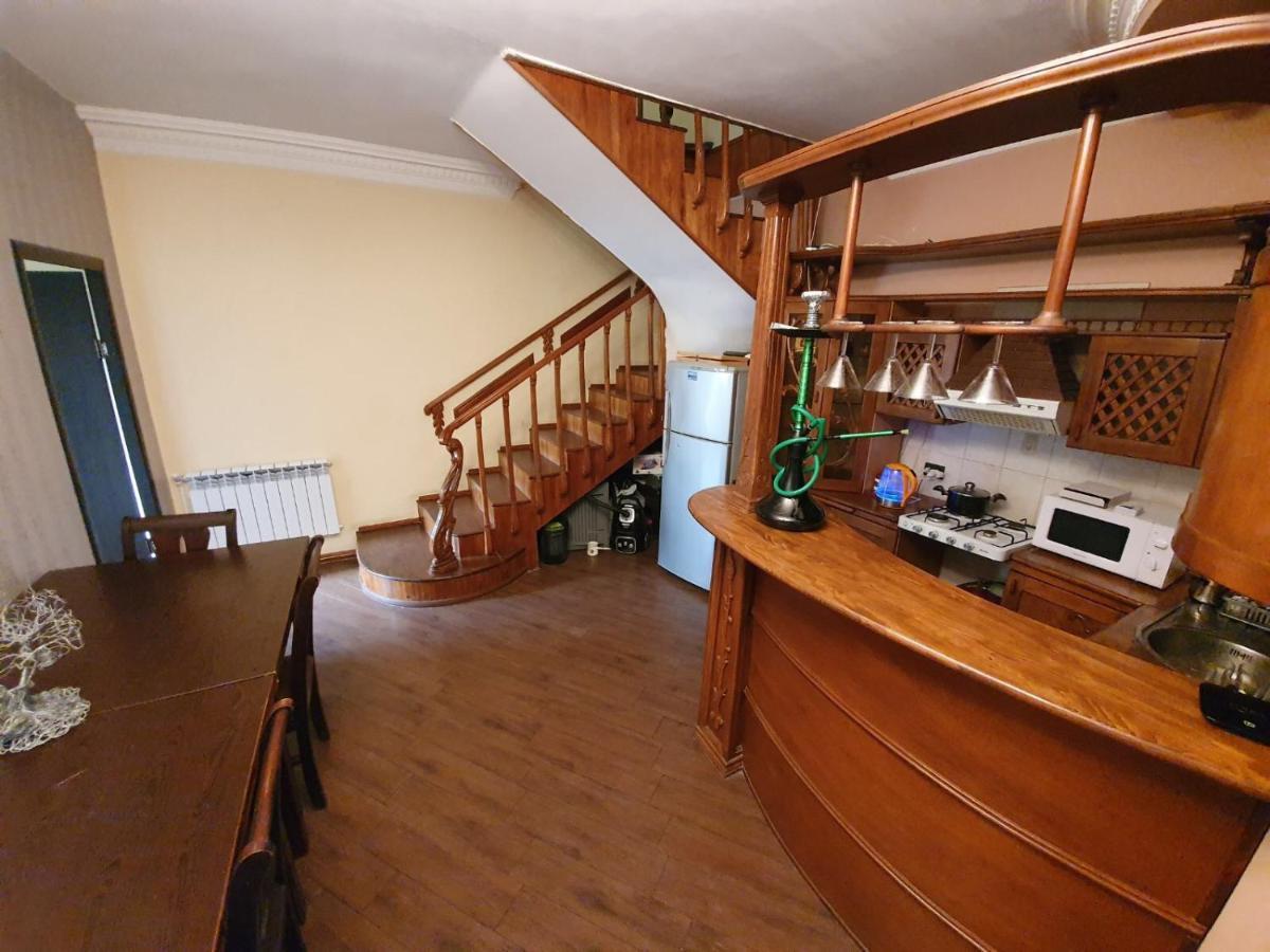 Crystal Villa Hotel Yerevan Bagian luar foto